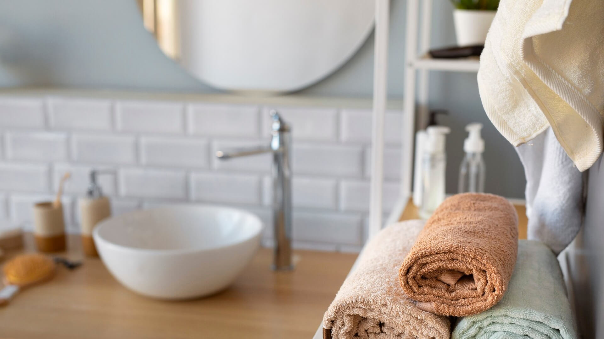 Luxury hotel bathroom collections